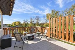 46 Carleton Drive, Steinbach, MB R5G0C6 Photo 22