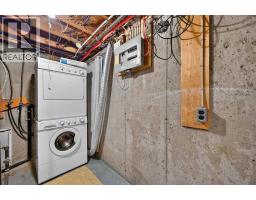 572 Regal Park Ne, Calgary, AB T2E0S6 Photo 14