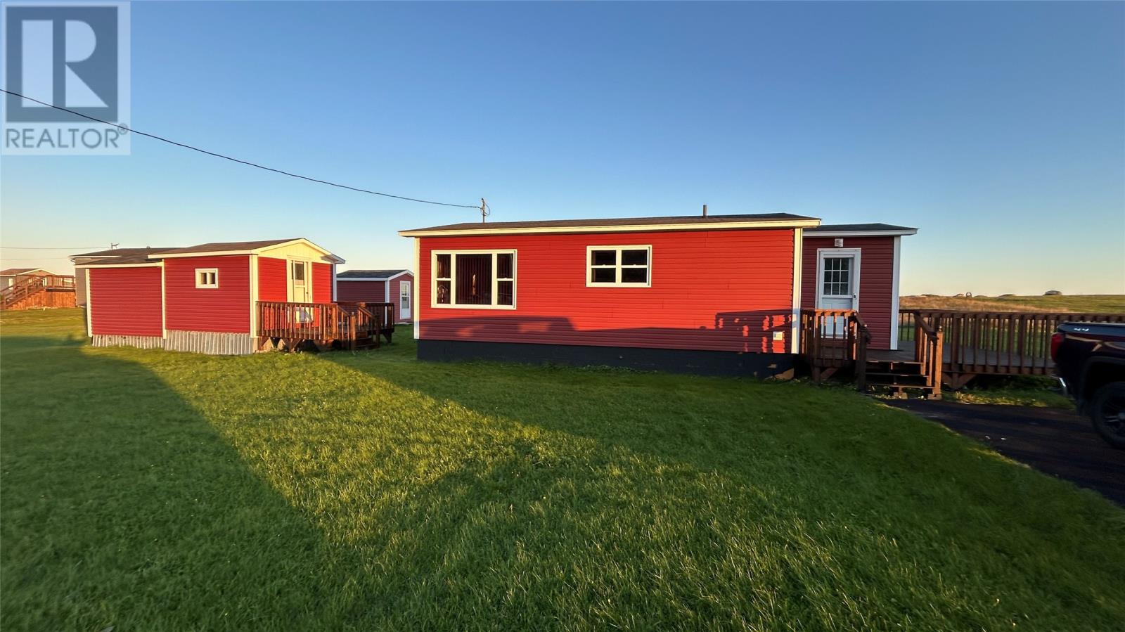 401 Main Road - 27