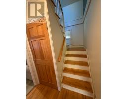 15 Spruce Avenue thumbnail 13