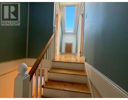 15 Spruce Avenue thumbnail 14
