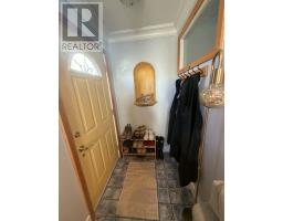 15 Spruce Avenue thumbnail 2