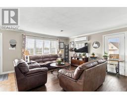 19 Hibbs Road thumbnail 4