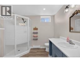 61 Bolton Street, Moncton, NB E1E2H5 Photo 43