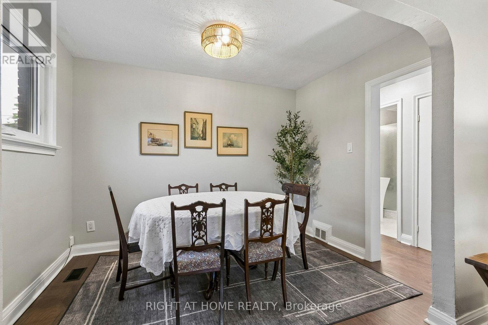 19 Flempton Crescent, Toronto, ON photo 10