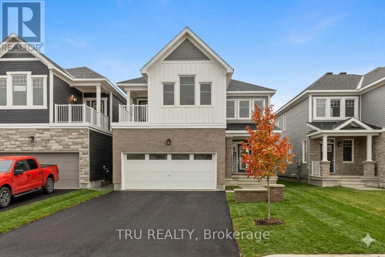 77 HACKAMORE CRESCENT - 2
