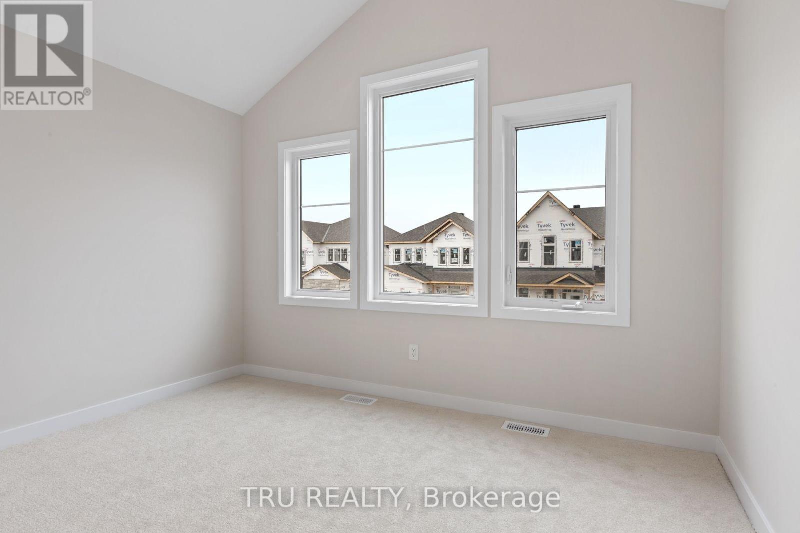 77 HACKAMORE CRESCENT - 20