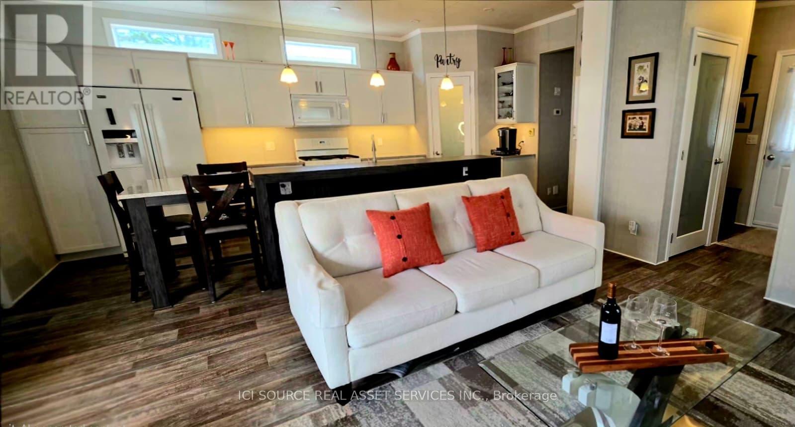 7 Willow- 4449 Milburough Line, Burlington, ON photo 6
