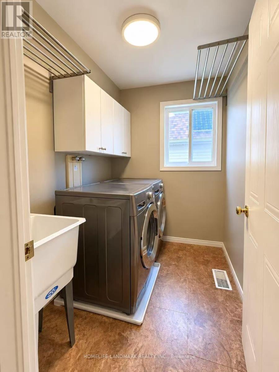 188 Pineland Court, Waterloo, ON photo 18