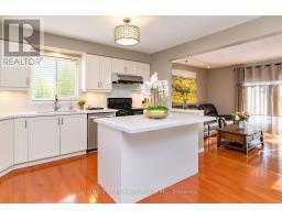 Kitchen - 188 Pineland Court, Waterloo, ON N2T2T1 Photo 6