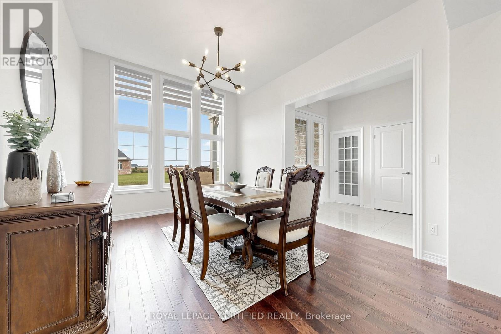 31 WELLERS WAY - 32