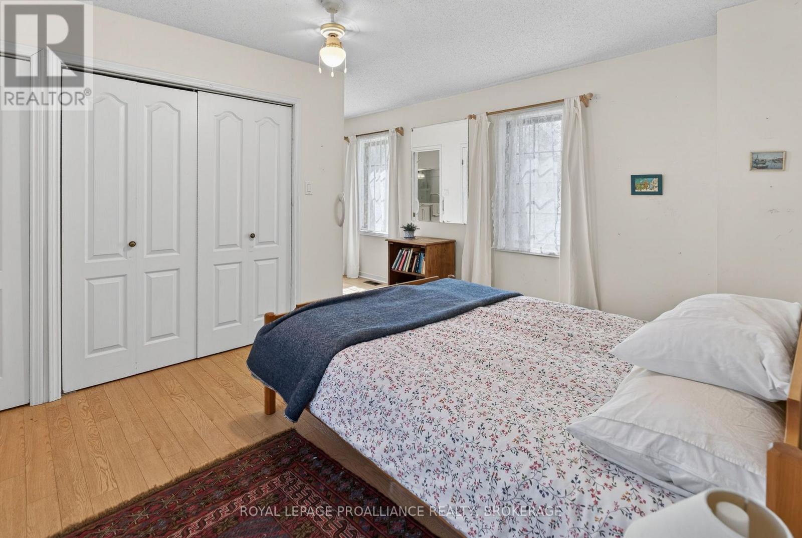 1 POND STREET - 25