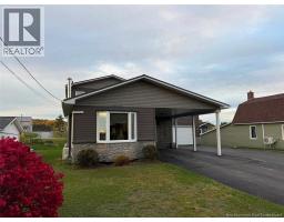 5 Saint-joseph Street, Sainte Anne De Madawaska, NB E7E1K6 Photo 19