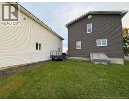 5 Saint-joseph Street, Sainte Anne De Madawaska, NB E7E1K6 Photo 23