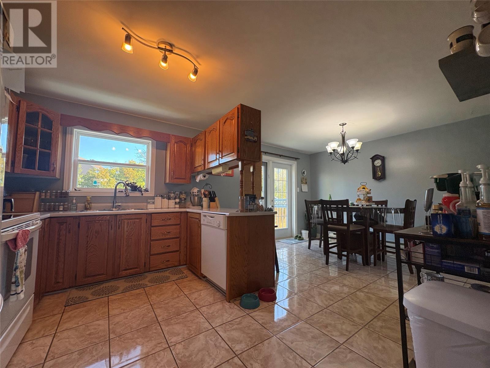 33 Sunnyslope Drive - 11