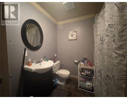 33 Sunnyslope Drive thumbnail 20