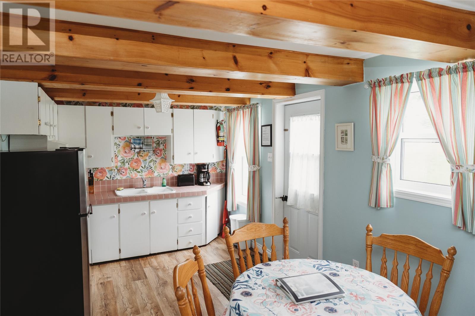 38 Beach Road - 39