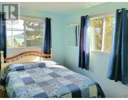 38 Beach Road thumbnail 12