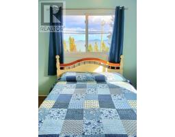 38 Beach Road thumbnail 13