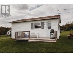 38 Beach Road thumbnail 27