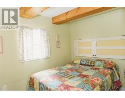 38 Beach Road thumbnail 40