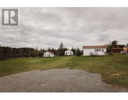 38 Beach Road thumbnail 43