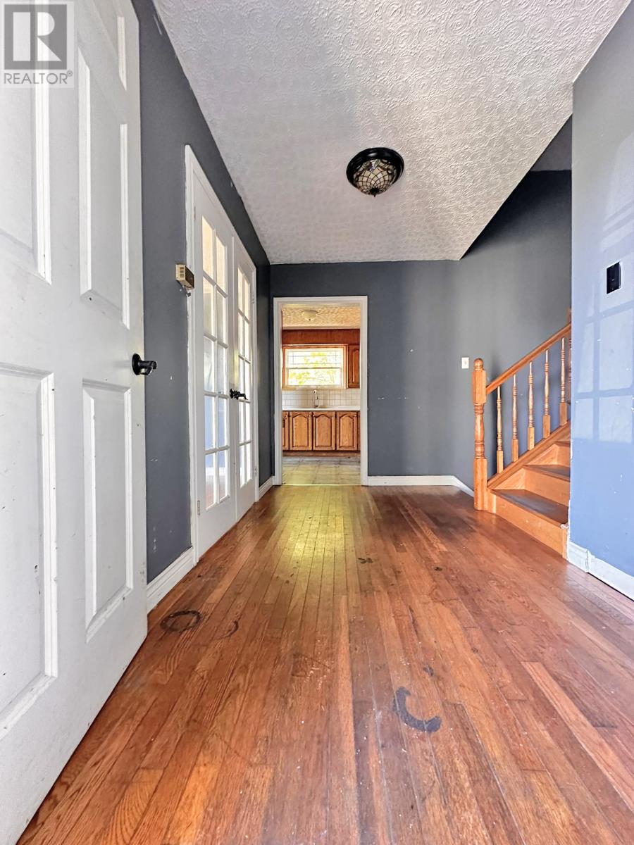 2 McMaster Place - 5