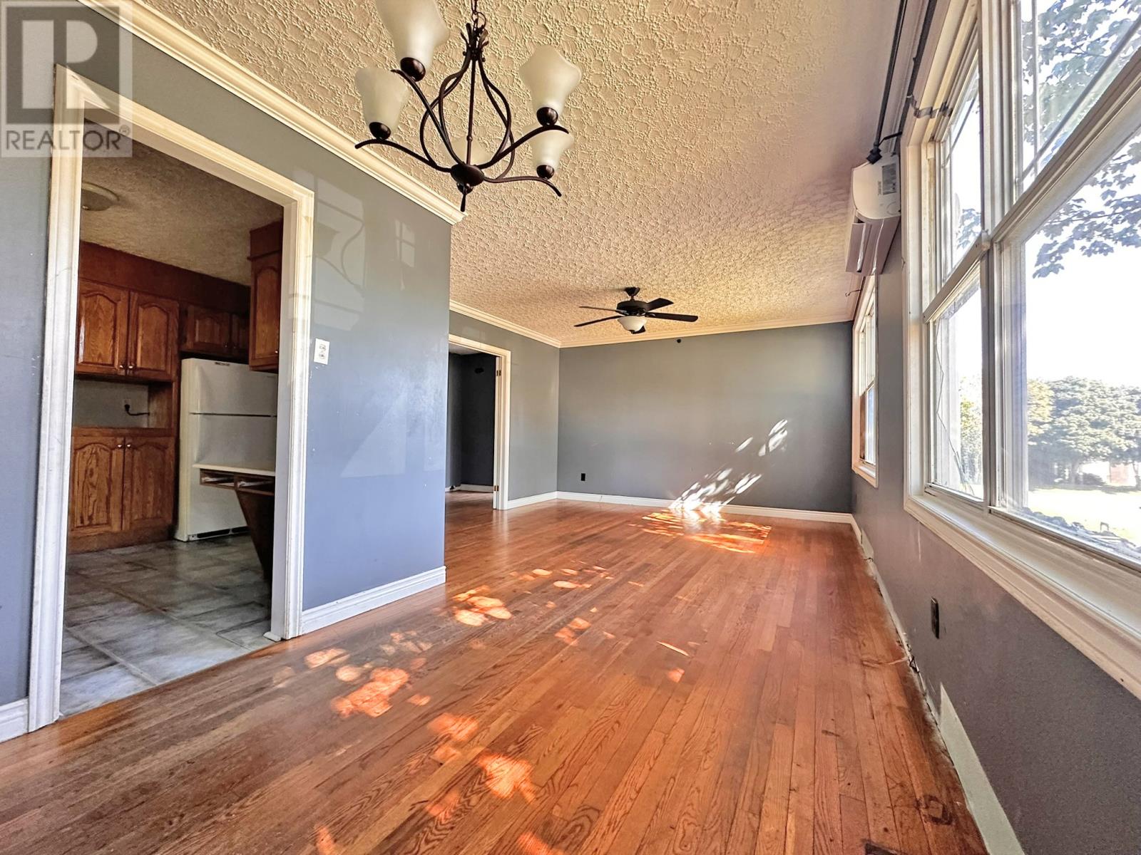 2 McMaster Place - 7