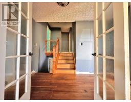 2 McMaster Place thumbnail 8
