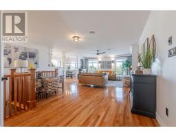 124 Sheldon Drive thumbnail 12
