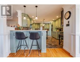 124 Sheldon Drive thumbnail 22