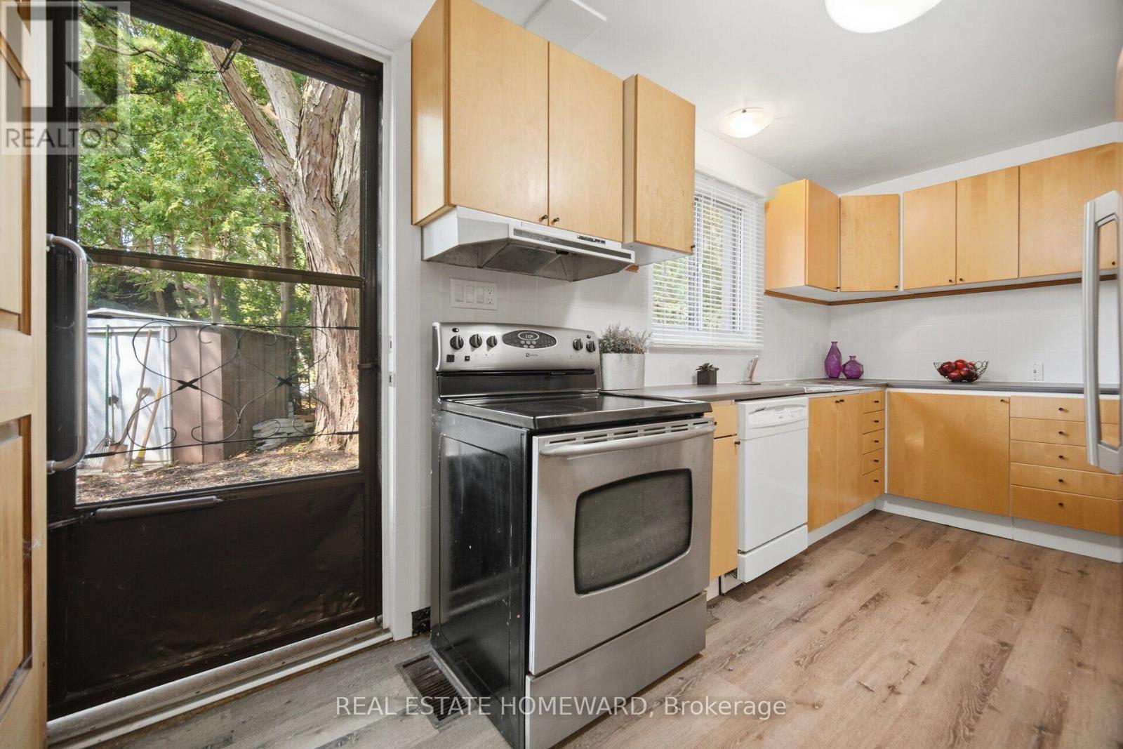 3 SHADWELL PLACE - 13