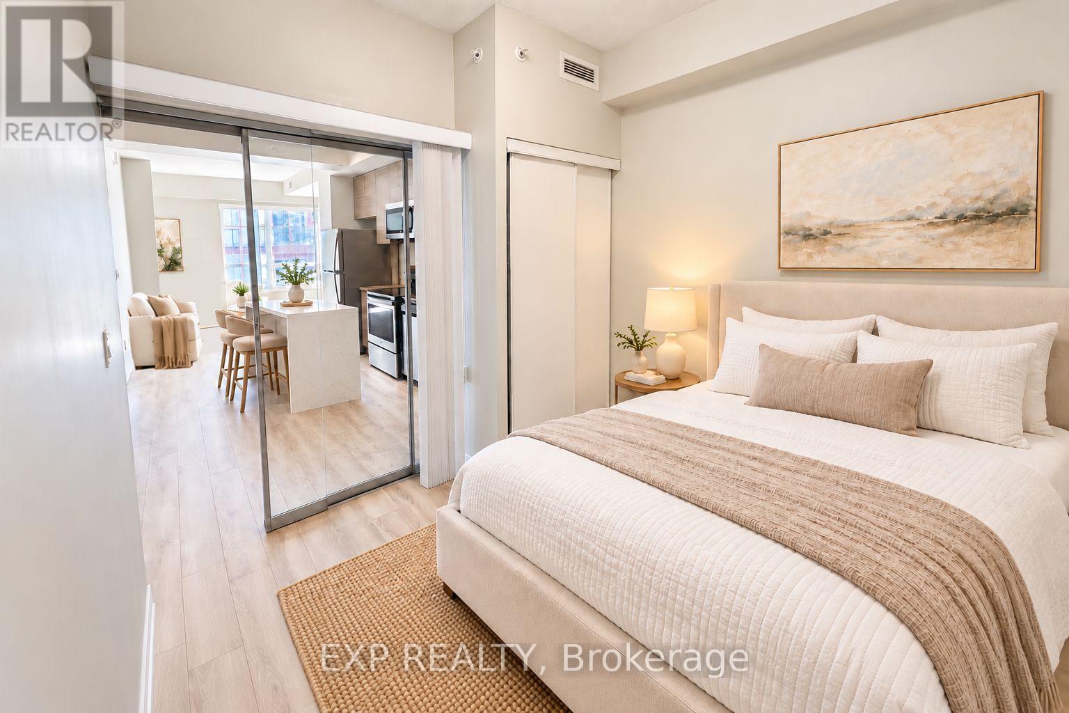512- 621 Sheppard Avenue East, Toronto, ON photo 6