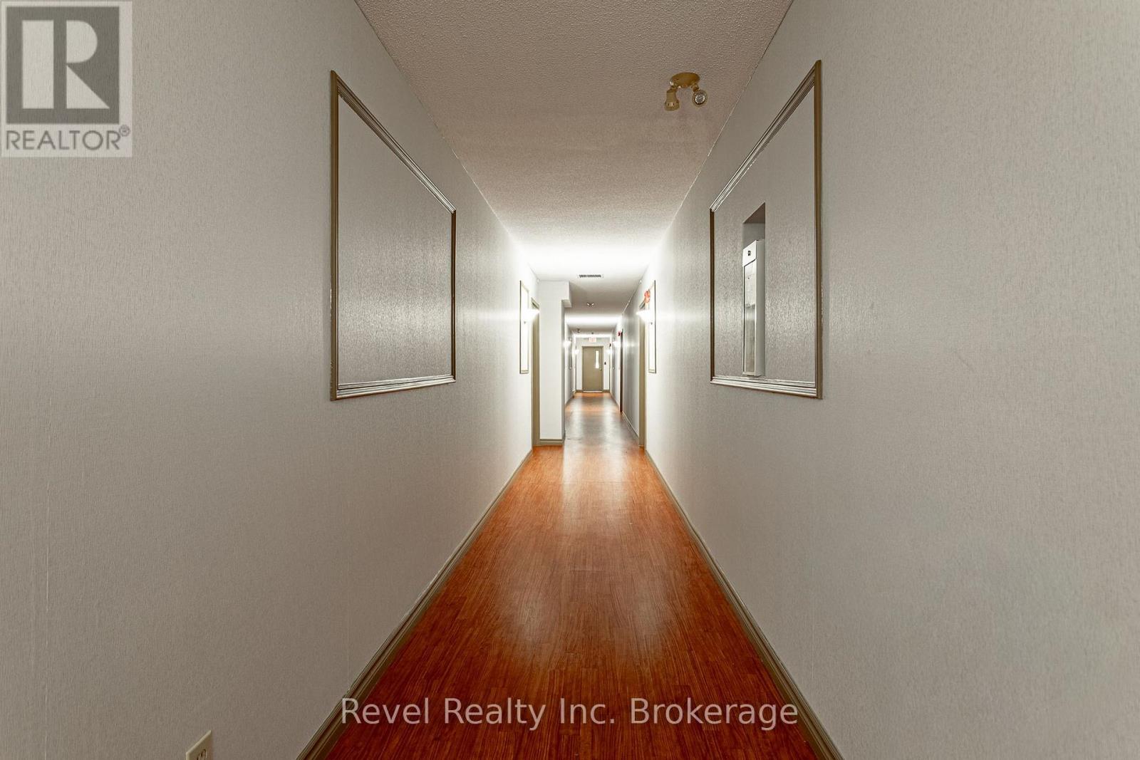 #47 56 HIAWATHA ROAD - 17