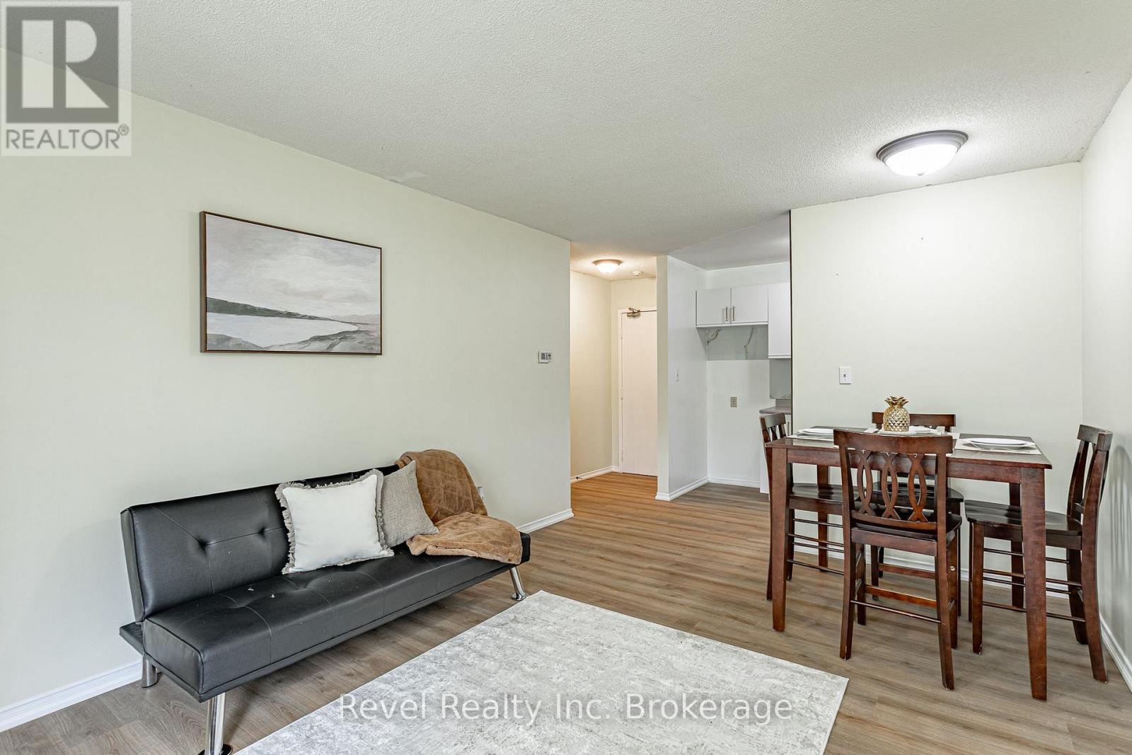 #47 56 HIAWATHA ROAD - 8