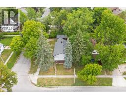 3173 Wyandotte St West, Windsor, ON N8Y4V1 Photo 34