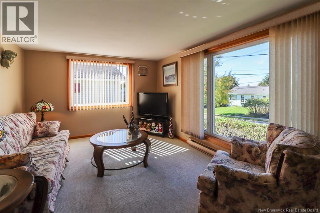 267 Milford Road - Image 20