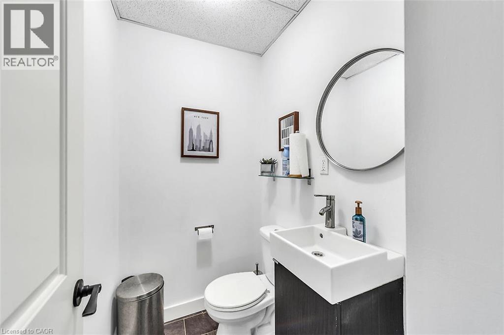 618 Concession Street — photo 22