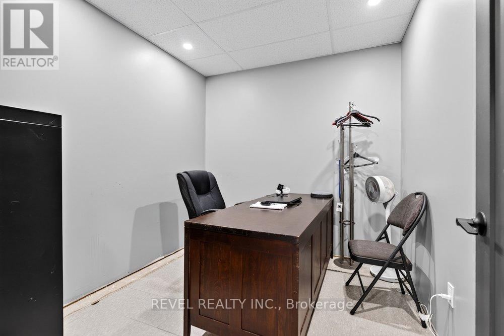 45 Randall Avenue — photo 26