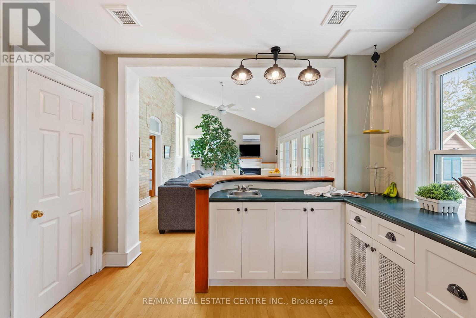 245 BRIDGE STREET - Image 21