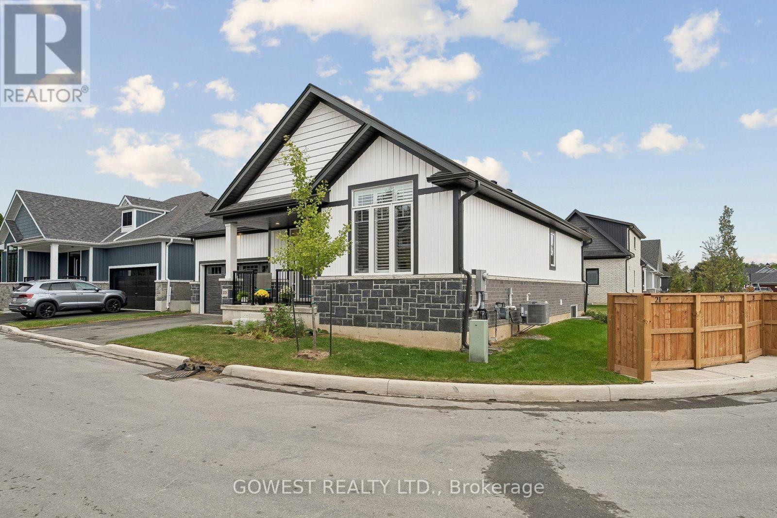 #23 2797 RED MAPLE AVENUE - 3