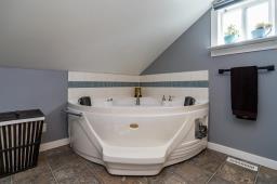 518 Harvard Avenue E, Winnipeg, MB R2C0M2 Photo 35