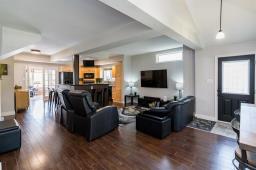 518 Harvard Avenue E, Winnipeg, MB R2C0M2 Photo 7