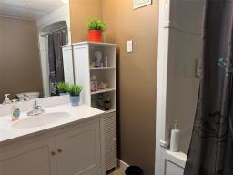 3 Dray Place Sw, Altona, MB R0G0B2 Photo 10