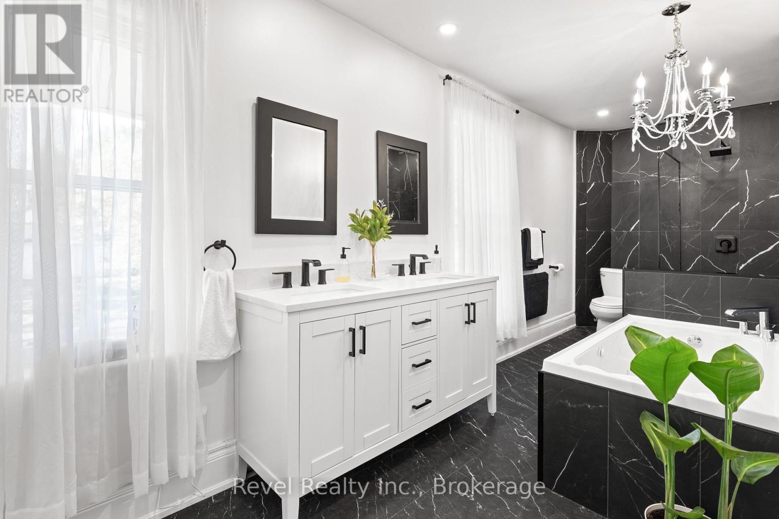 15578 Simcoe Street, Scugog, ON photo 24
