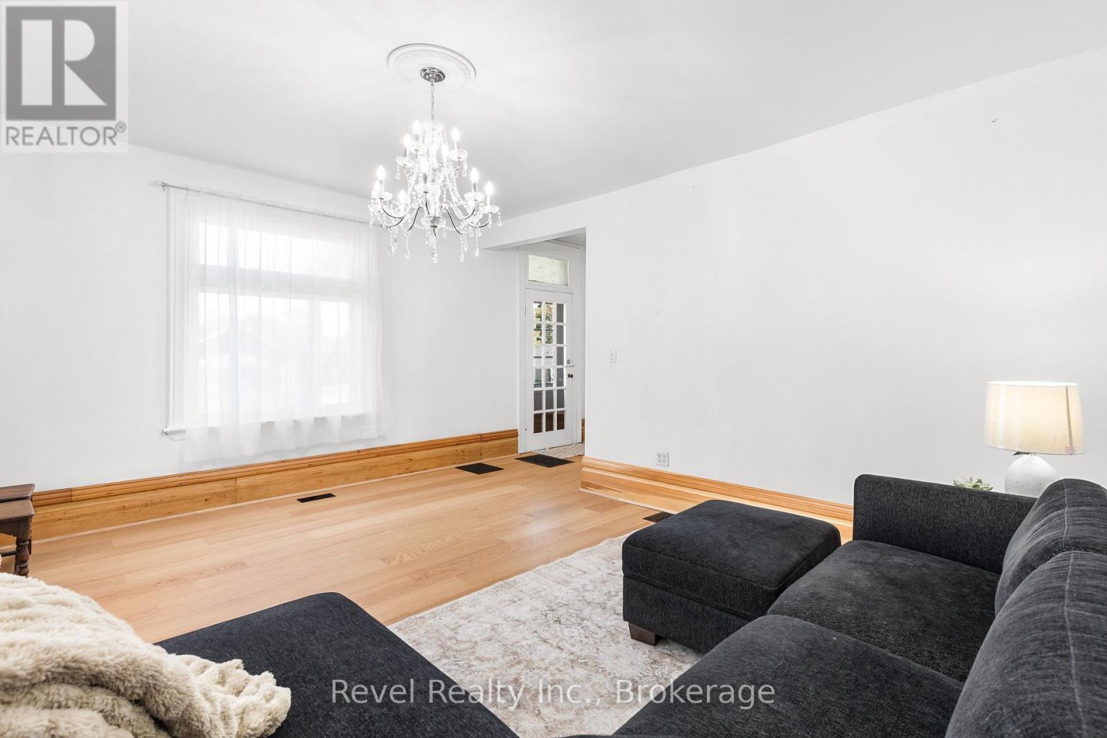 15578 Simcoe Street, Scugog, ON photo 7