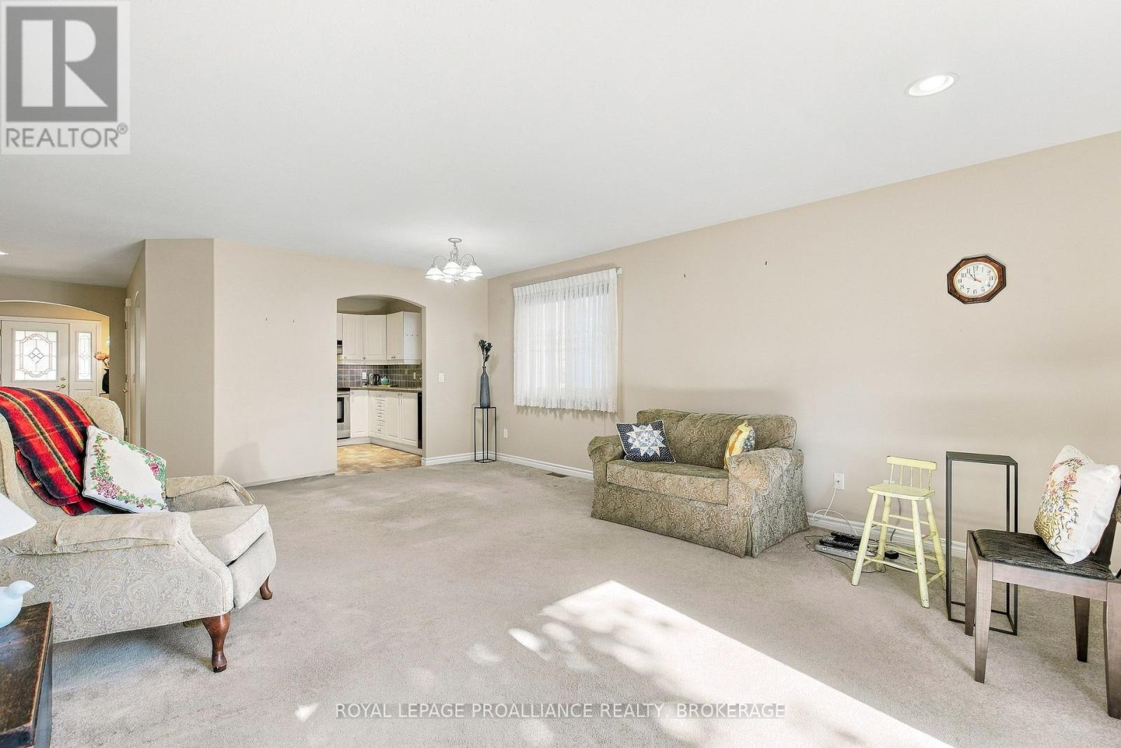 260 BELEY STREET - Image 11
