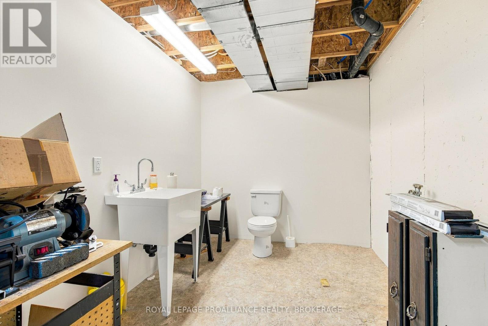 260 BELEY STREET - Image 27