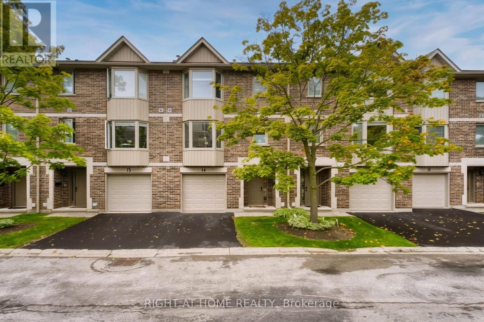 #14 1548 RICHMOND STREET - 1