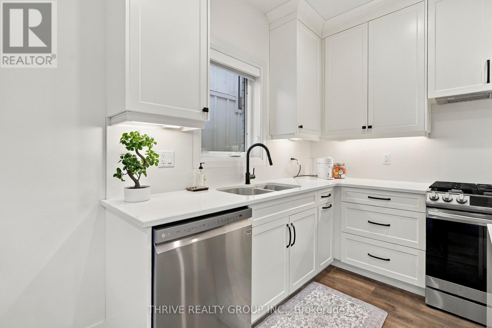 1635 UPPER WEST AVENUE - Image 12